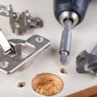 פרזול ואביזרים 